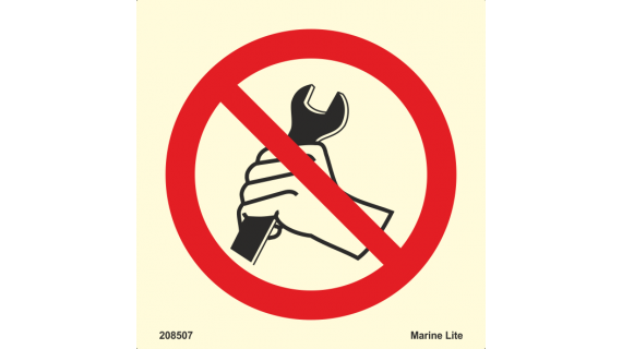Unauthorized persons may not service machines 208507
